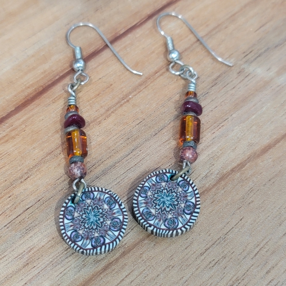 Beaded mandala boho pink brown earrings - Picture 2 of 3